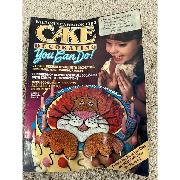 Vintage Wilton 1982 Yearbook Of Cake Decorating Book Baking Magazine - Picture 1 of 3